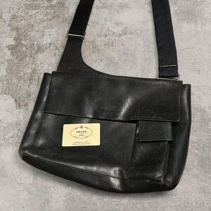 AW 1999 Prada Leather Messenger Bag in Black